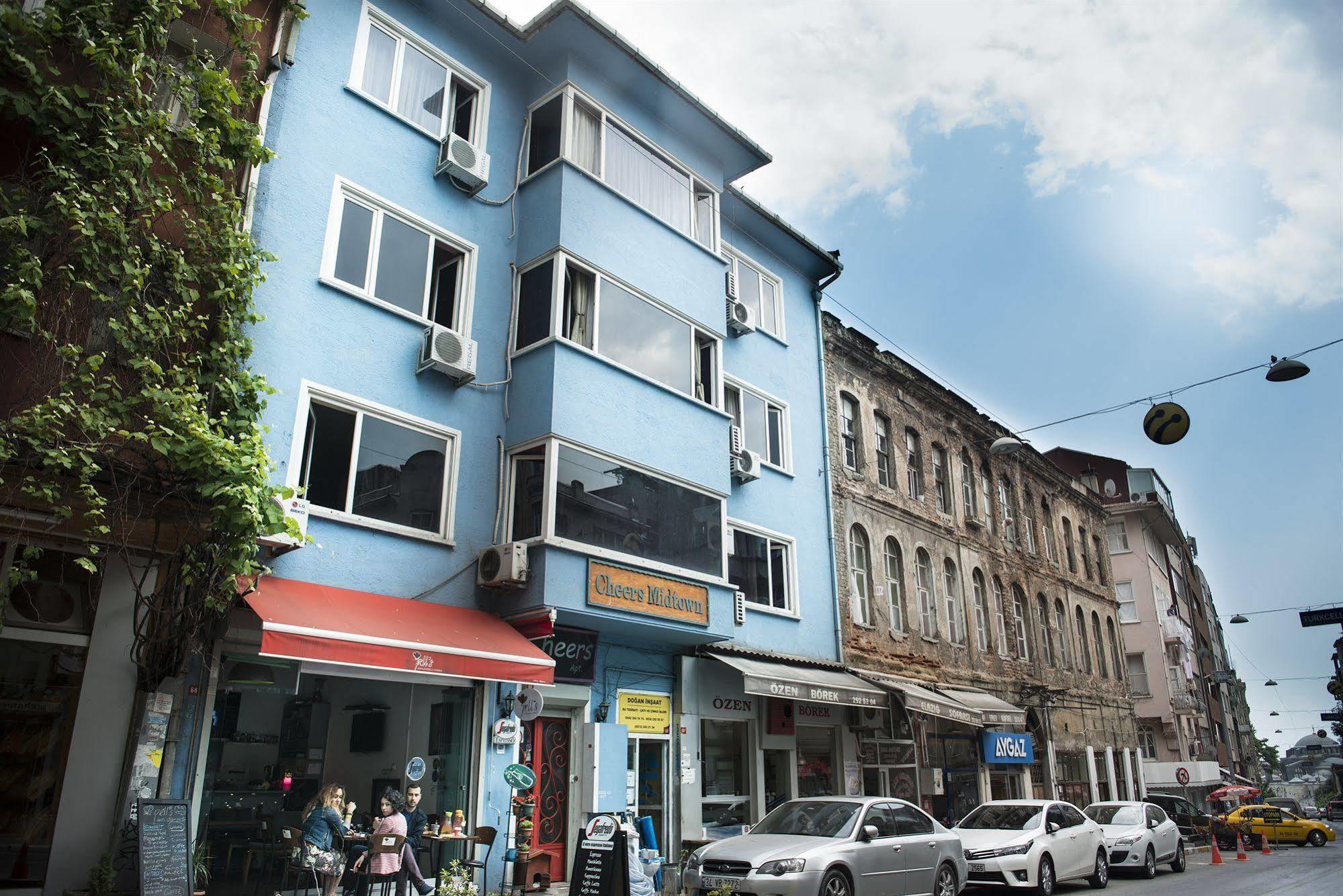 Cheers Midtown Hostel Istanbulská provincie Exteriér fotografie