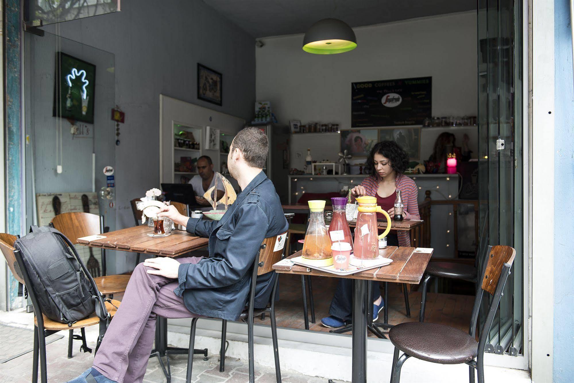 Cheers Midtown Hostel Istanbulská provincie Exteriér fotografie