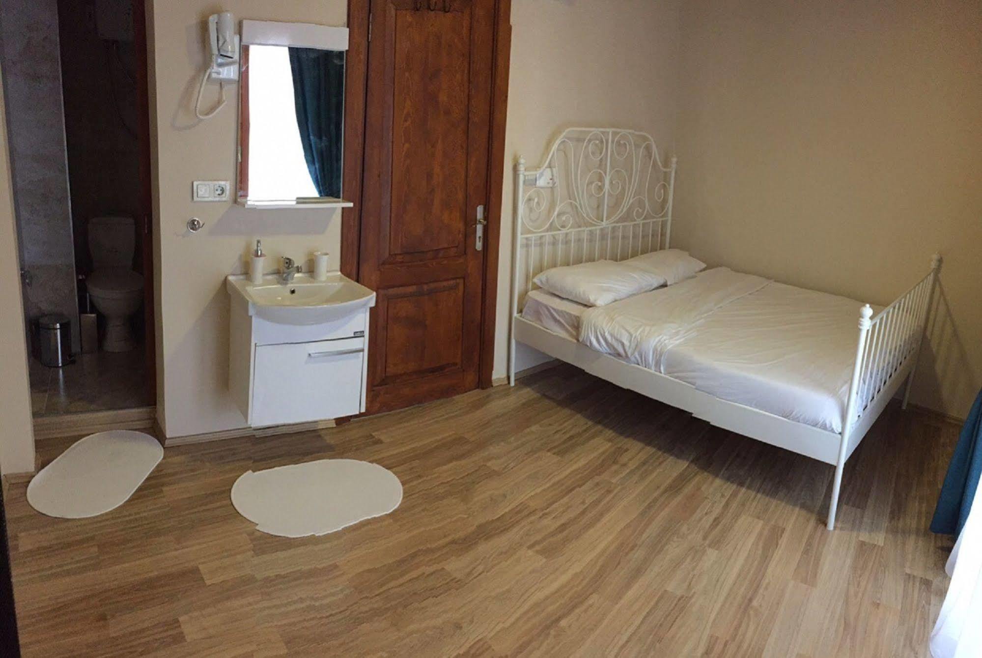 Cheers Midtown Hostel Istanbulská provincie Exteriér fotografie